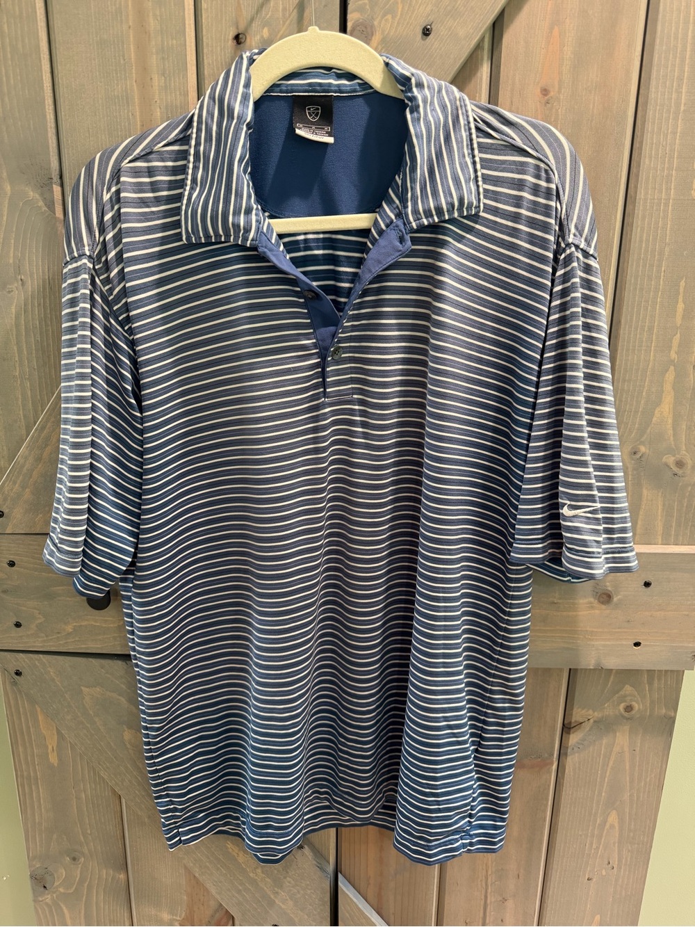 Nike Golf Dri-FIT UV Men’s Medium Blue Striped Stretch Performance Polo Shirt